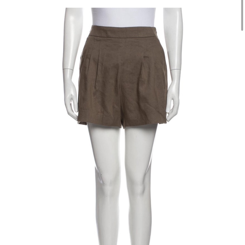 Cuyana shorts